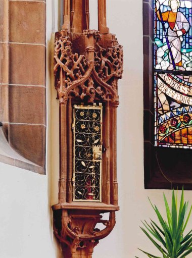 Das spätgotische Herxheimer Sakramentshäuschen wurde 1520 erbaut.