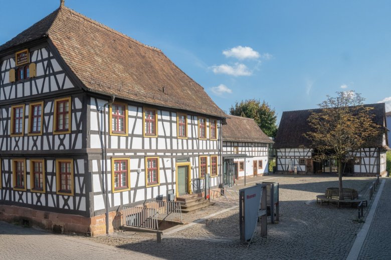 Das Museum Herxheim erzählt Kulturgeschichte(n) von der jüngeren Steinzeit bis zur Gegenwart.