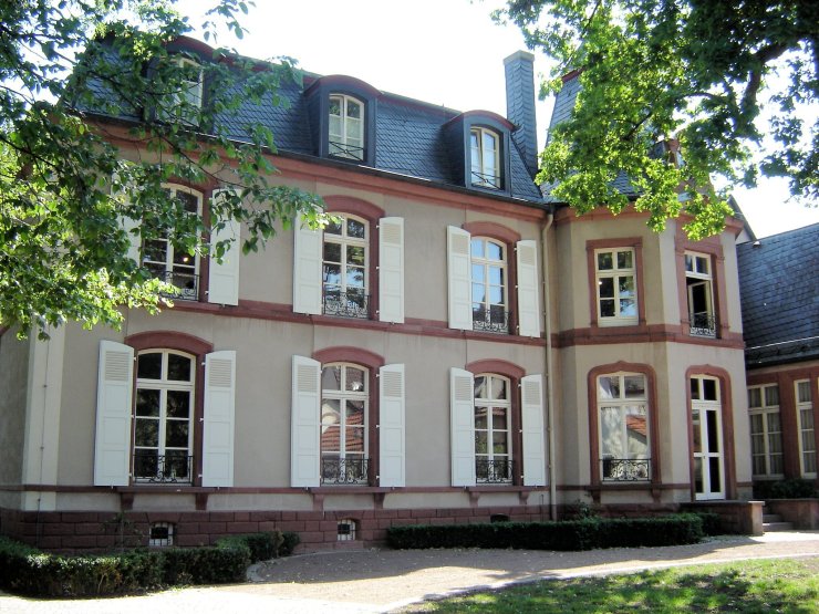 Villa Wieser Station des historischen Spaziergangs der Ortsgemeinde Herxheim