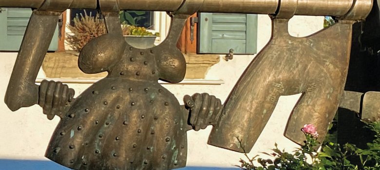 Bronzeplastik von Barbara und Prof. Gernot Rumpf
